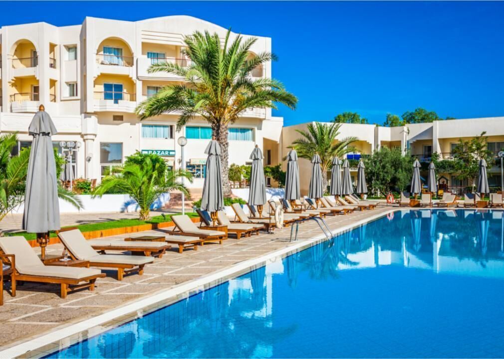 #6. Lodging/resorts
